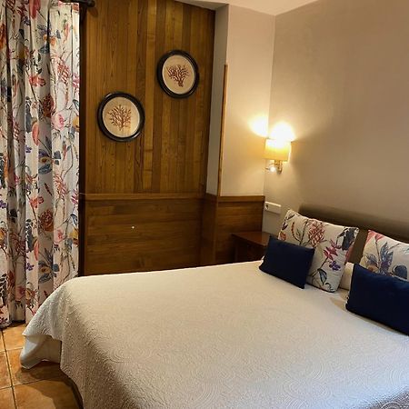 La Casona De Pio Hotell Cudillero Exteriör bild