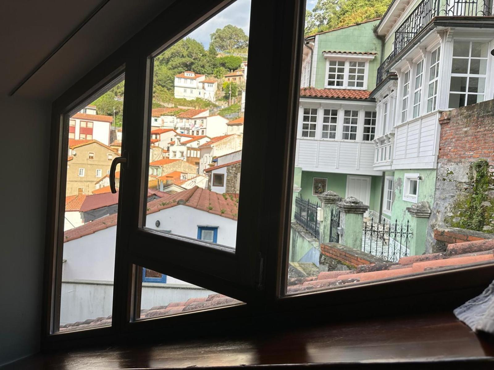 La Casona De Pio Hotell Cudillero Exteriör bild