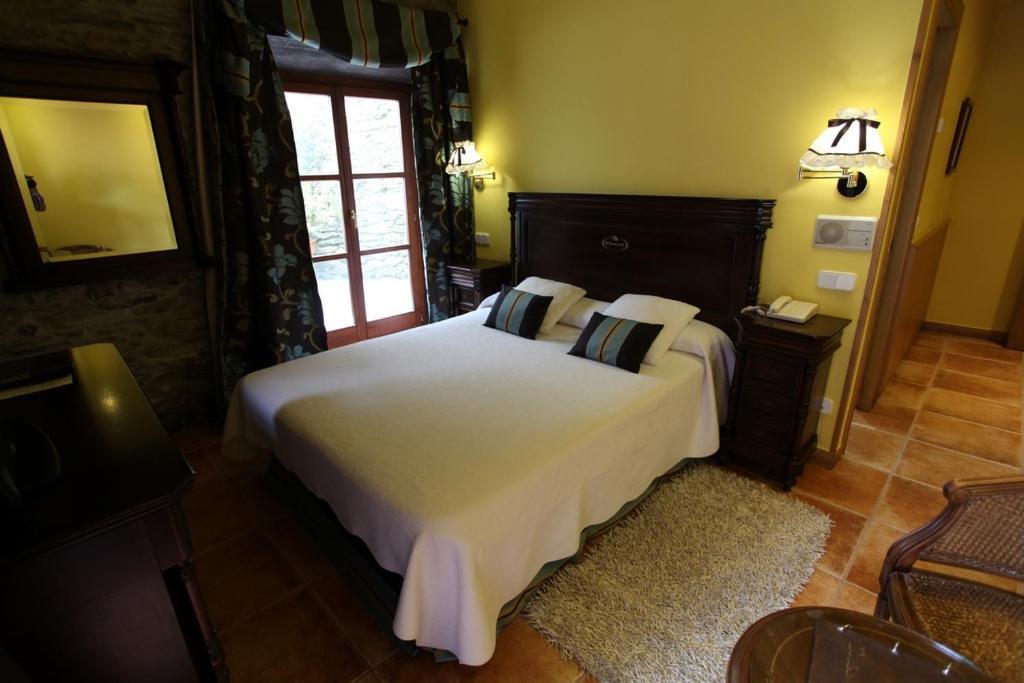 La Casona De Pio Hotell Cudillero Exteriör bild